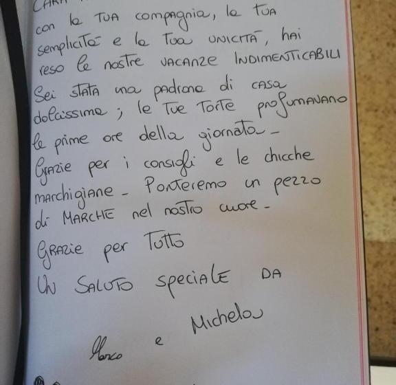 펜션 La Dimora Di Lola Affittacamere
