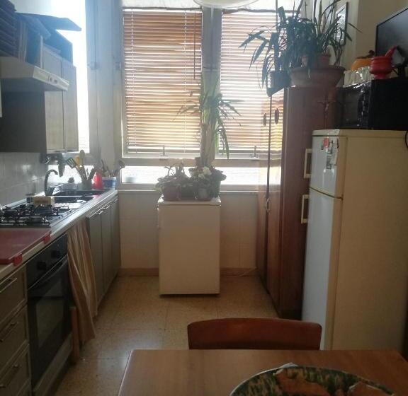 بنسيون La Dimora Di Lola Affittacamere