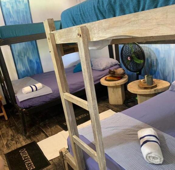 פנסיון Palenque Beach House