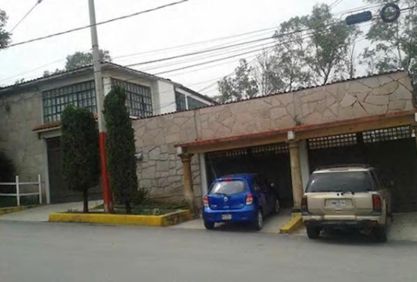 بنسيون Posada Los Limones