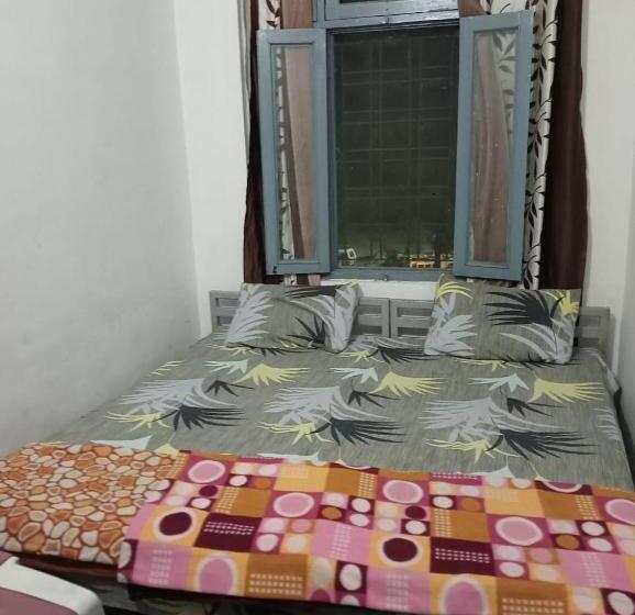 Пансион Prince Geust House