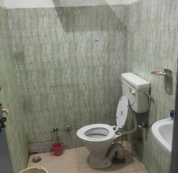 Пансион Prince Geust House