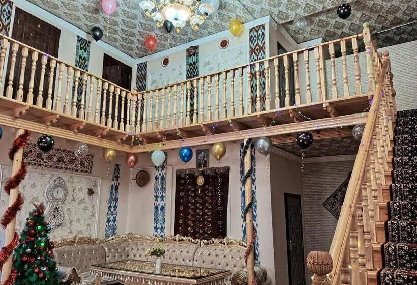 ペンション Rasul Nazar