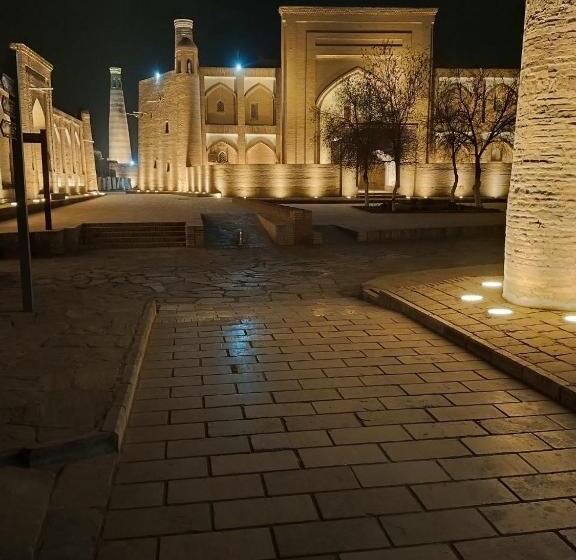 ペンション Rasul Nazar