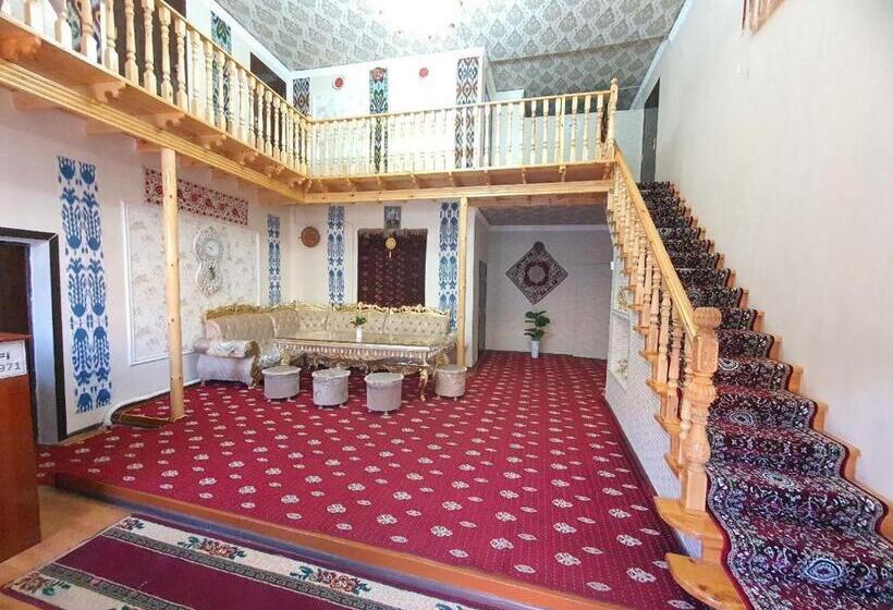 ペンション Rasul Nazar