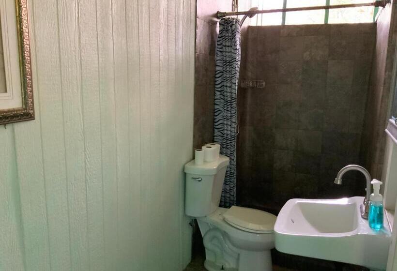 بنسيون Simple Rustic Studio Deluxe Bed In Tropical Fruits Garden