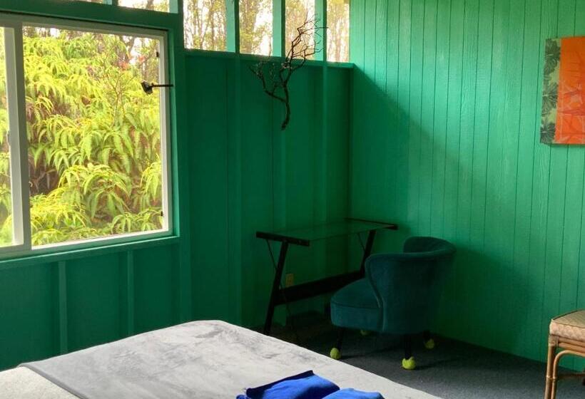 بنسيون Simple Rustic Studio Deluxe Bed In Tropical Fruits Garden