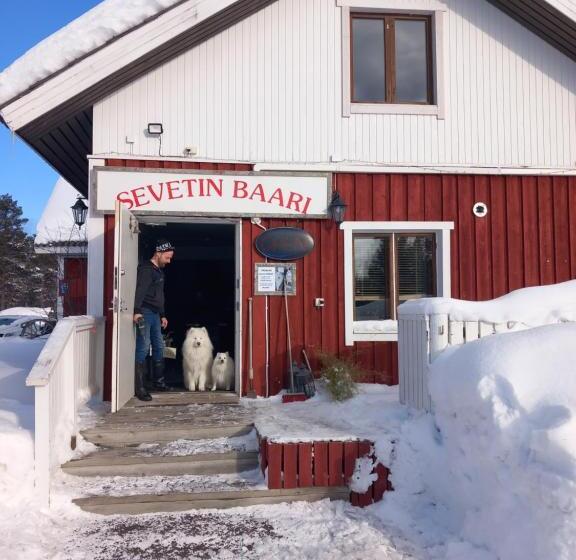 ペンション Sevetin Baari & Guesthouse