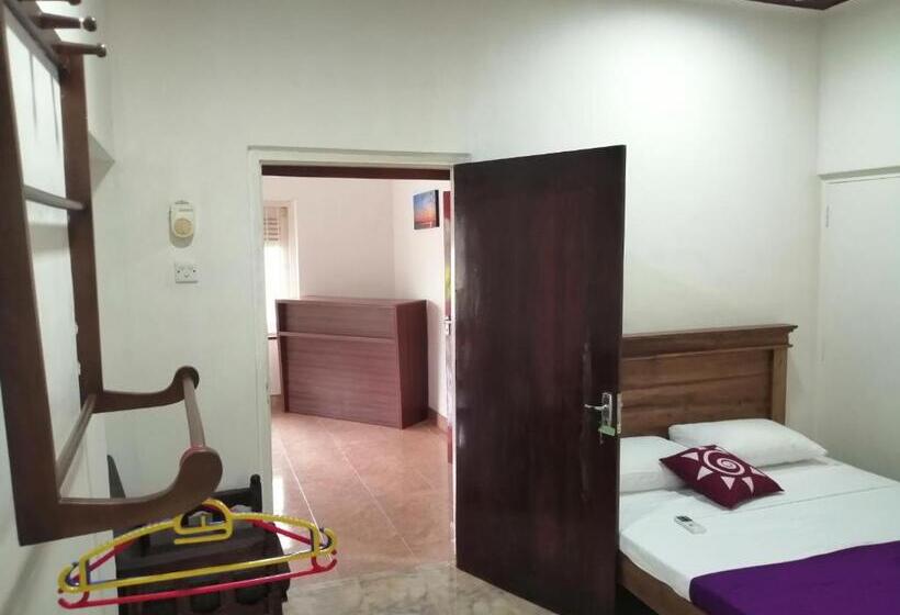 פנסיון Sheldon House