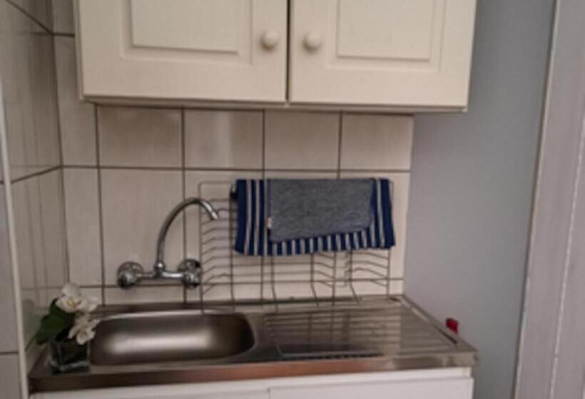 פנסיון Stay At 12 Guesthouse And Selfcatering