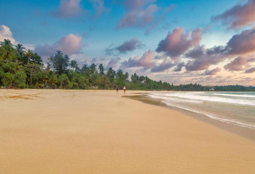 Пансион Talalla Ocean Beach Bungalow