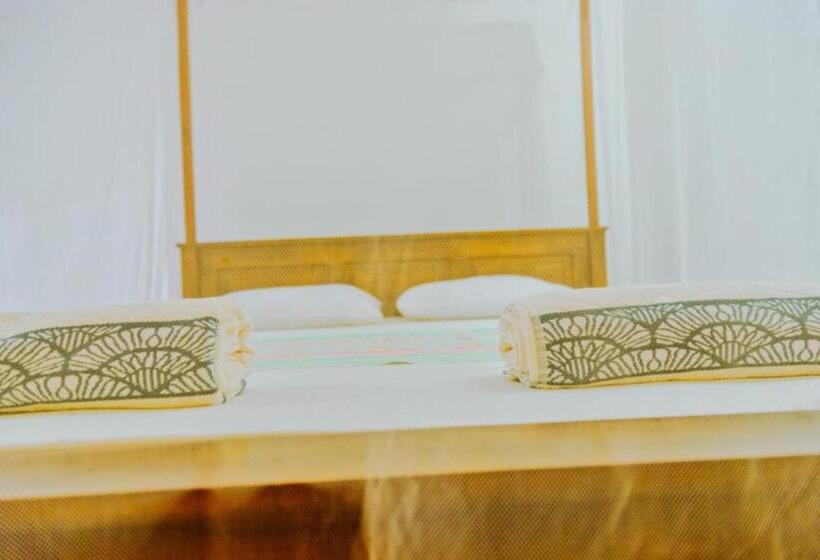 Пансион Talalla Ocean Beach Bungalow