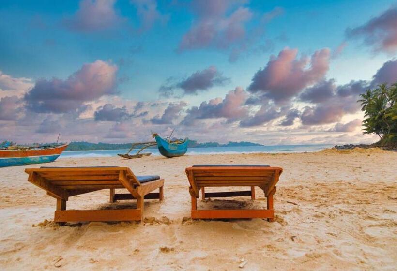 Пансион Talalla Ocean Beach Bungalow