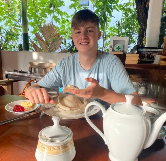 Пансион Talalla Ocean Beach Bungalow