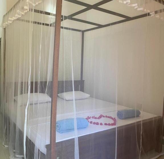 Пансион Talalla Ocean Beach Bungalow