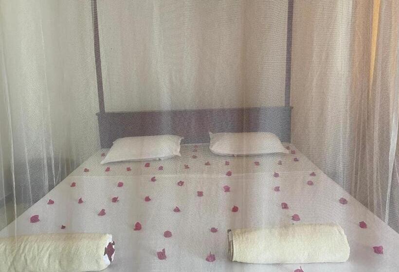 Пансион Talalla Ocean Beach Bungalow