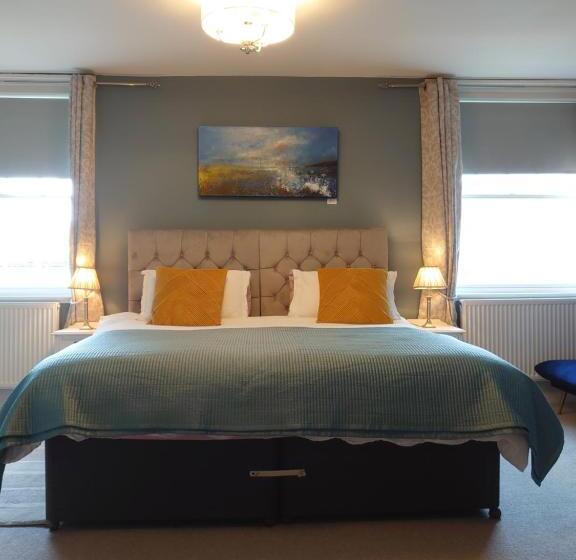 بنسيون Ash Rooms