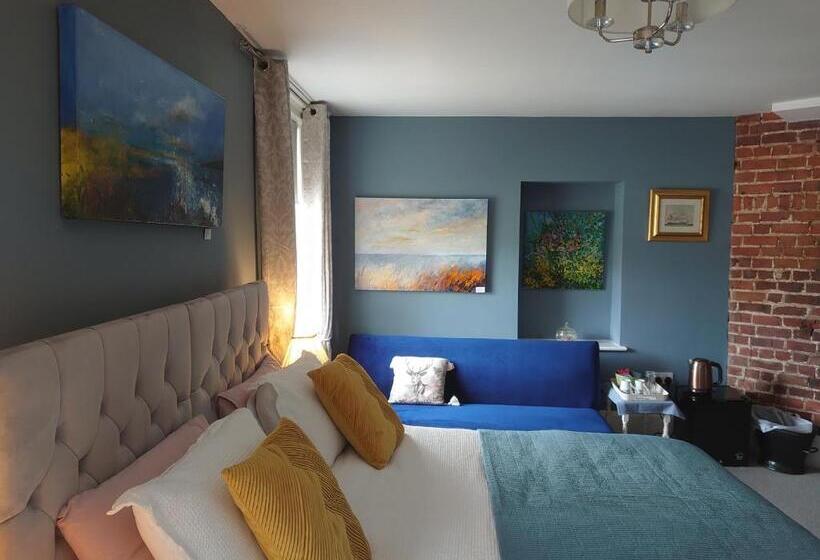 بنسيون Ash Rooms