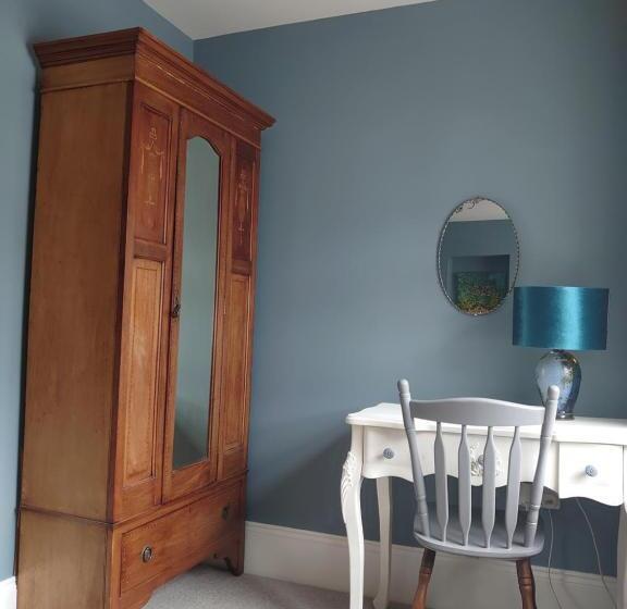 بنسيون Ash Rooms