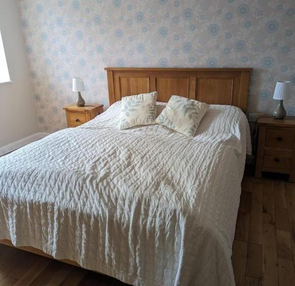 פנסיון The Willoughby