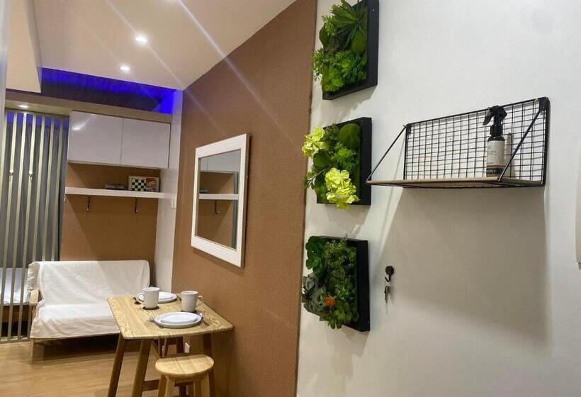 Na Suites At Pine Suites Tagaytay