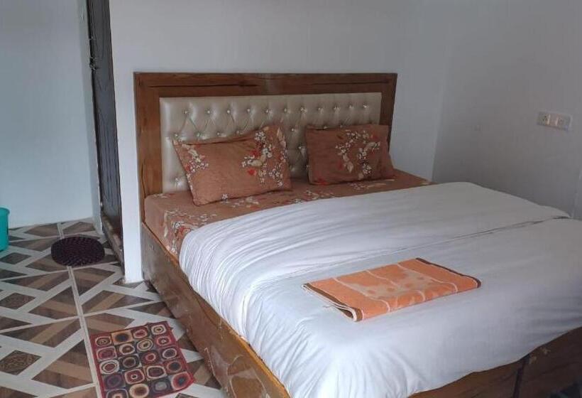 R & R Hotel And Restaurant