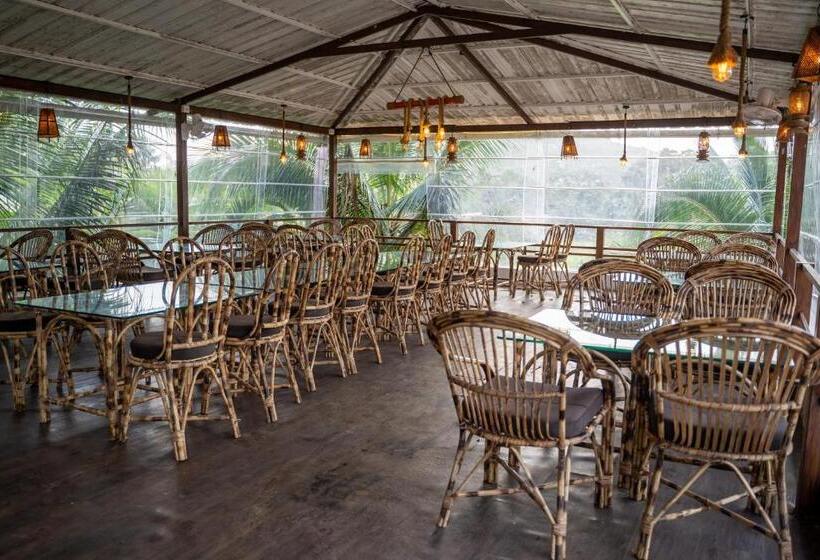 منتجع Dhanrains Moonlight Retreat Cottages