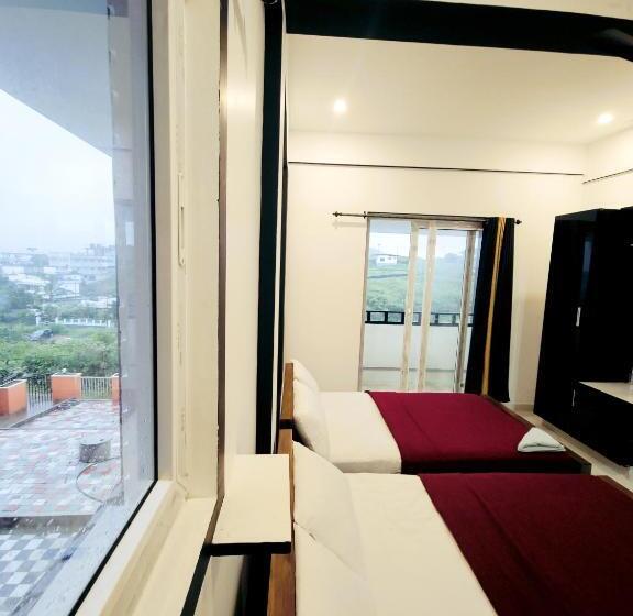 منتجع Rock Lake Villa