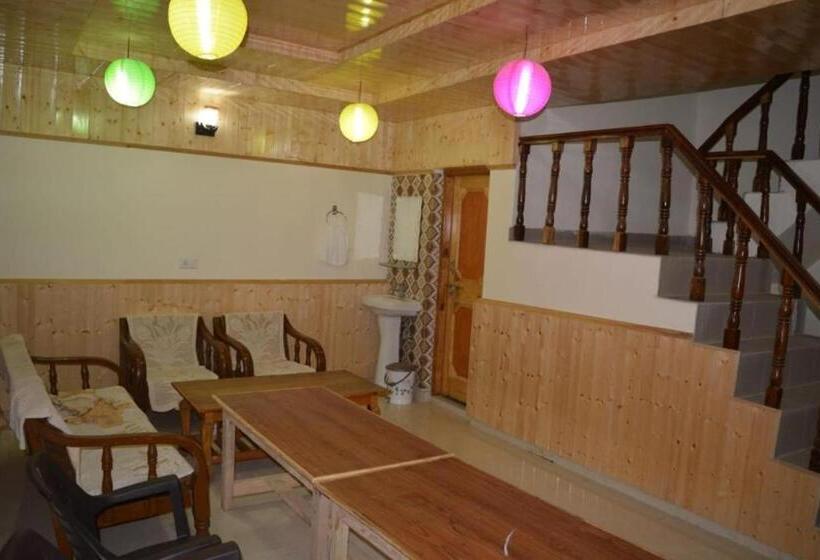 渡假胜地  Shivam Cottage Naggar, Manali