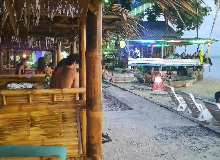 منتجع Two Rocks Bungalows