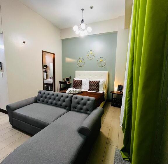 Studio 1st Fl With Balcony Across Terminal 3 Airport