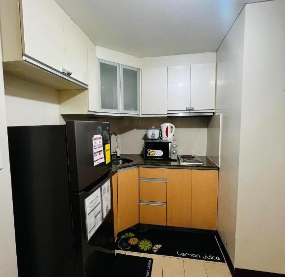 Studio 1st Fl With Balcony Across Terminal 3 Airport