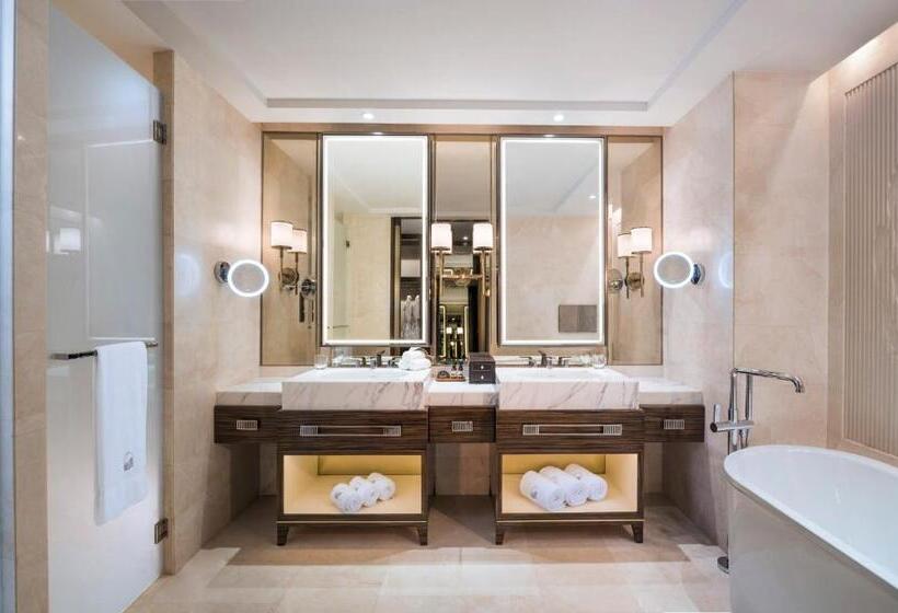 The Grand Mansion Hotel,nanjing