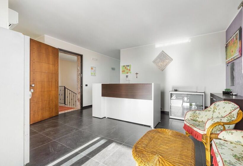 2889 B&b Terra Dei Fiori   Camera Tripla Con Balcone By Barbarhouse