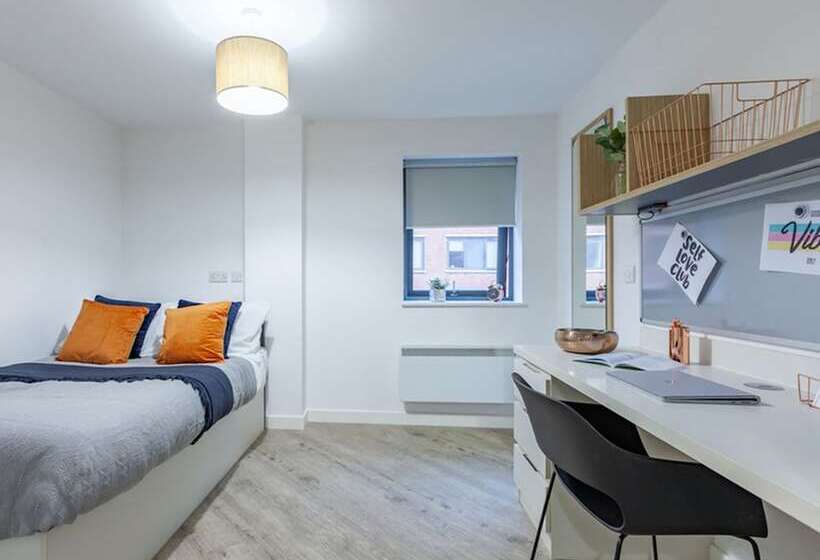 旅馆 Studios Students Only Cardiff Centre