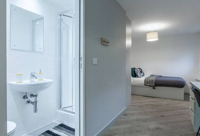 旅馆 Studios Students Only Cardiff Centre