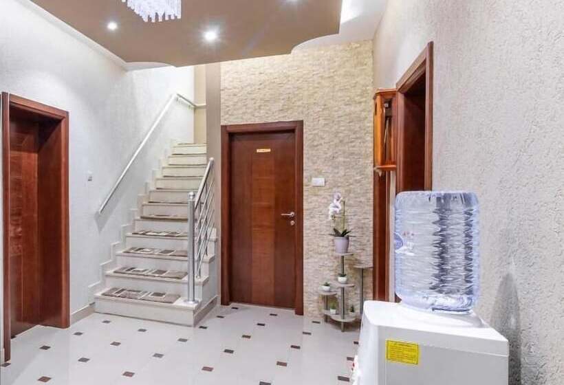 Apart Hotel President