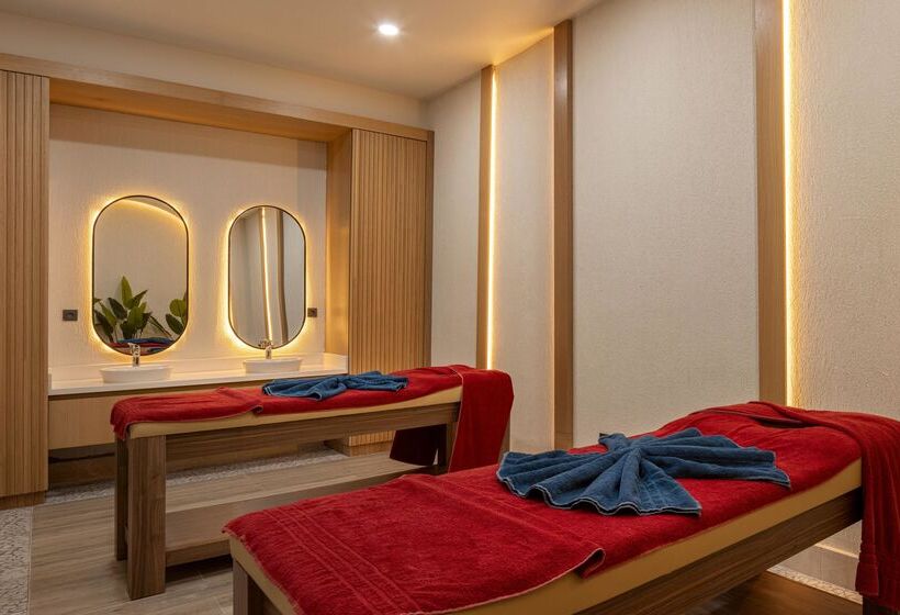 Arcanus Hotels Trendline Side