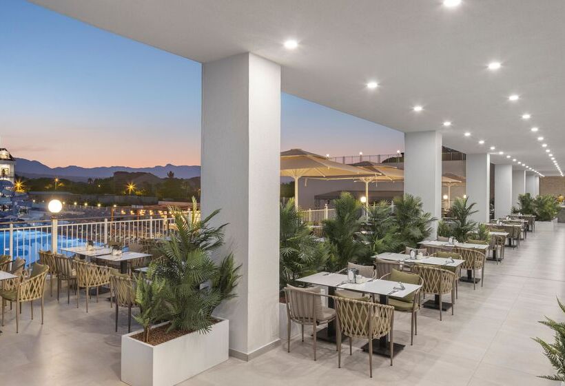Arcanus Hotels Trendline Side