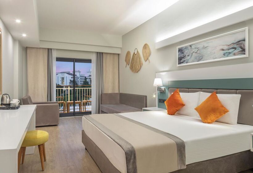 Arcanus Hotels Trendline Side