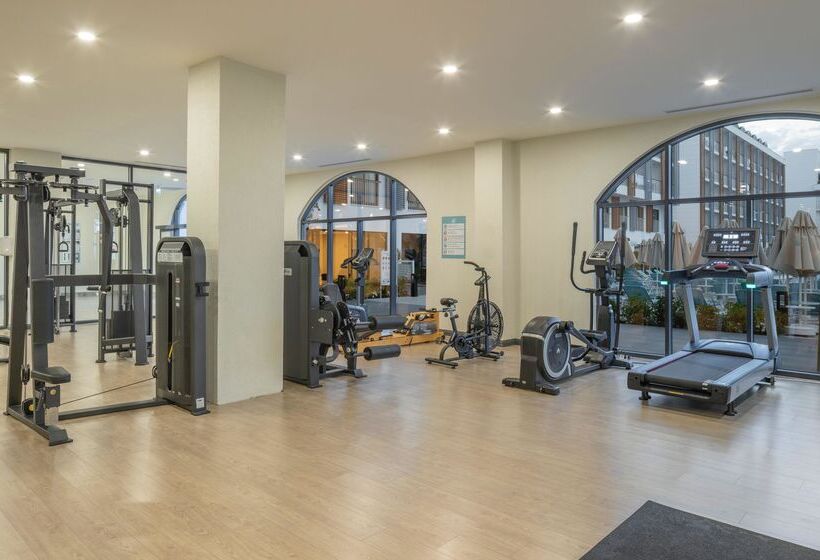 Arcanus Hotels Trendline Side