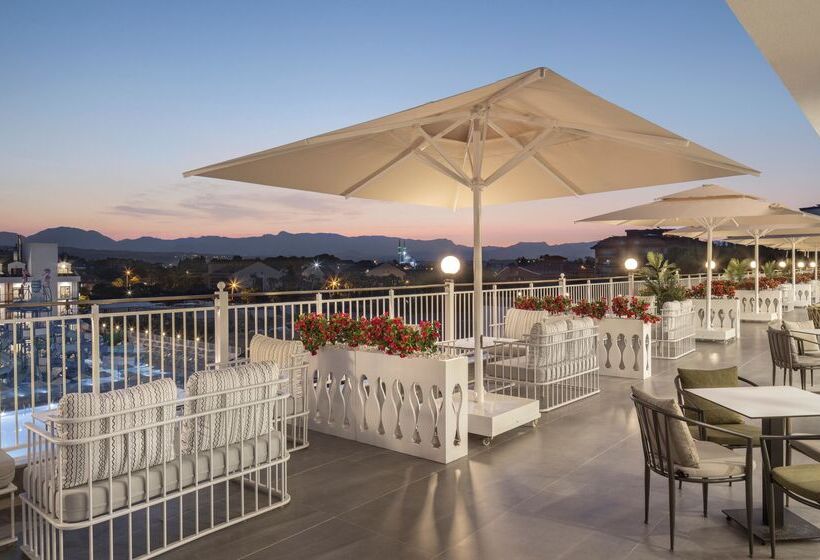 Arcanus Hotels Trendline Side