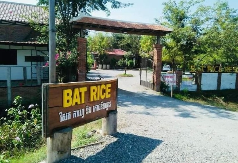 مبيت وإفطار Bat Rice Resort