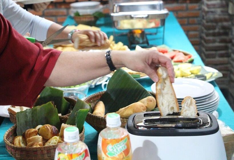 مبيت وإفطار Bat Rice Resort