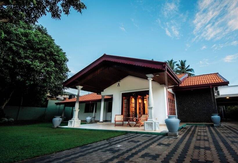 مبيت وإفطار Beru Villa