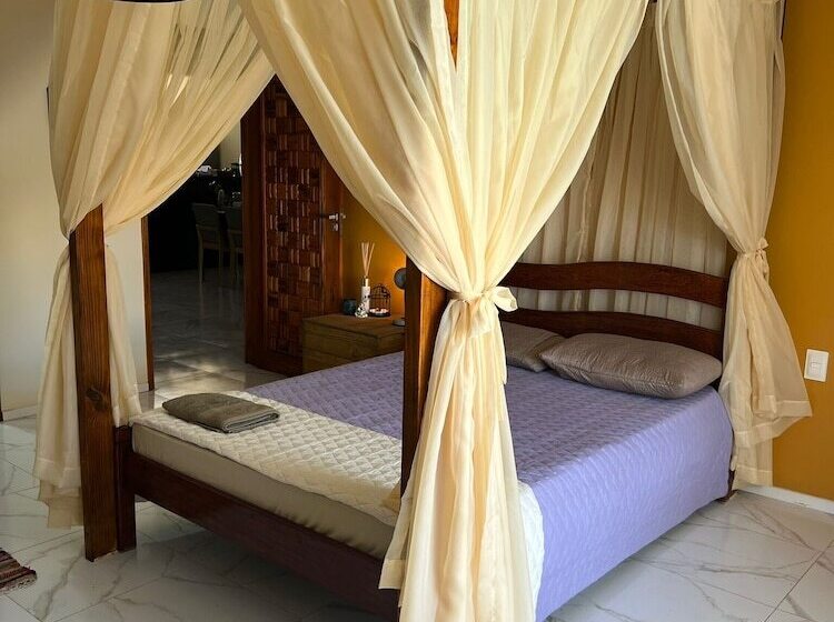 تختخواب و صبحانه Casa Ferreira Cumbuco