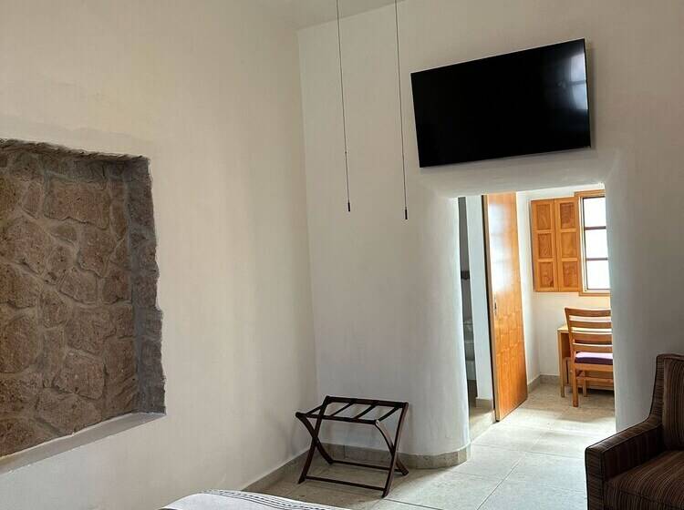 مبيت وإفطار Casona El Calvario