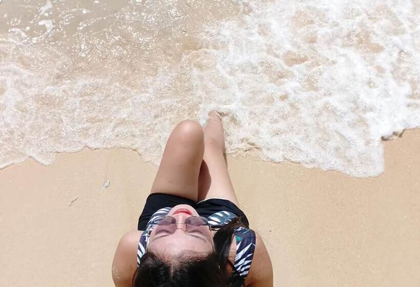 Bed and Breakfast Coraline Coast Beach Resort & Resto Bar