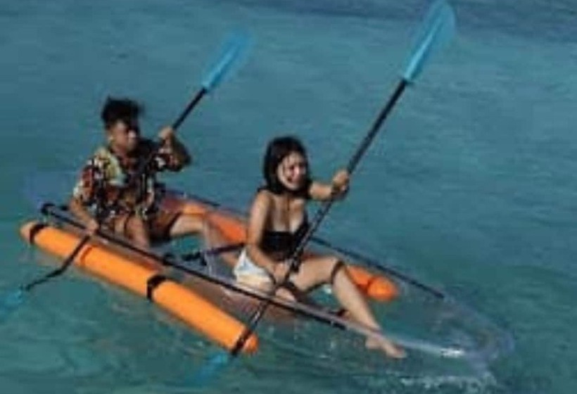 Bed and Breakfast Coraline Coast Beach Resort & Resto Bar