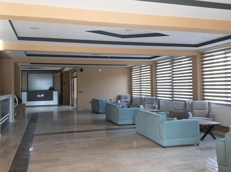 צימר Kumru Suitesseda Pansi̇yon